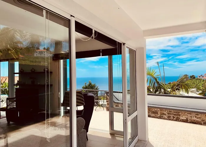 Felicidade Arco da Calheta (Madeira)